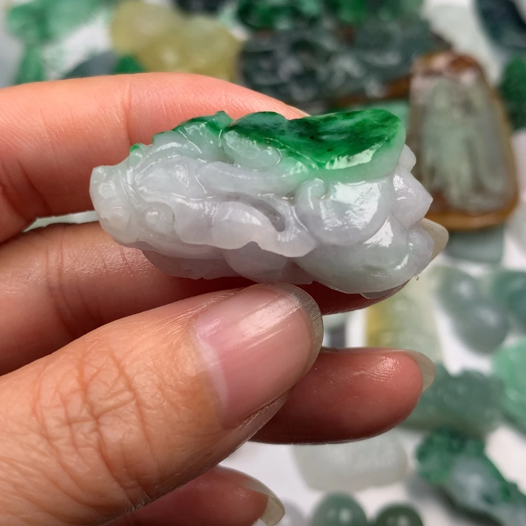 定制翡翠未镶嵌翡翠