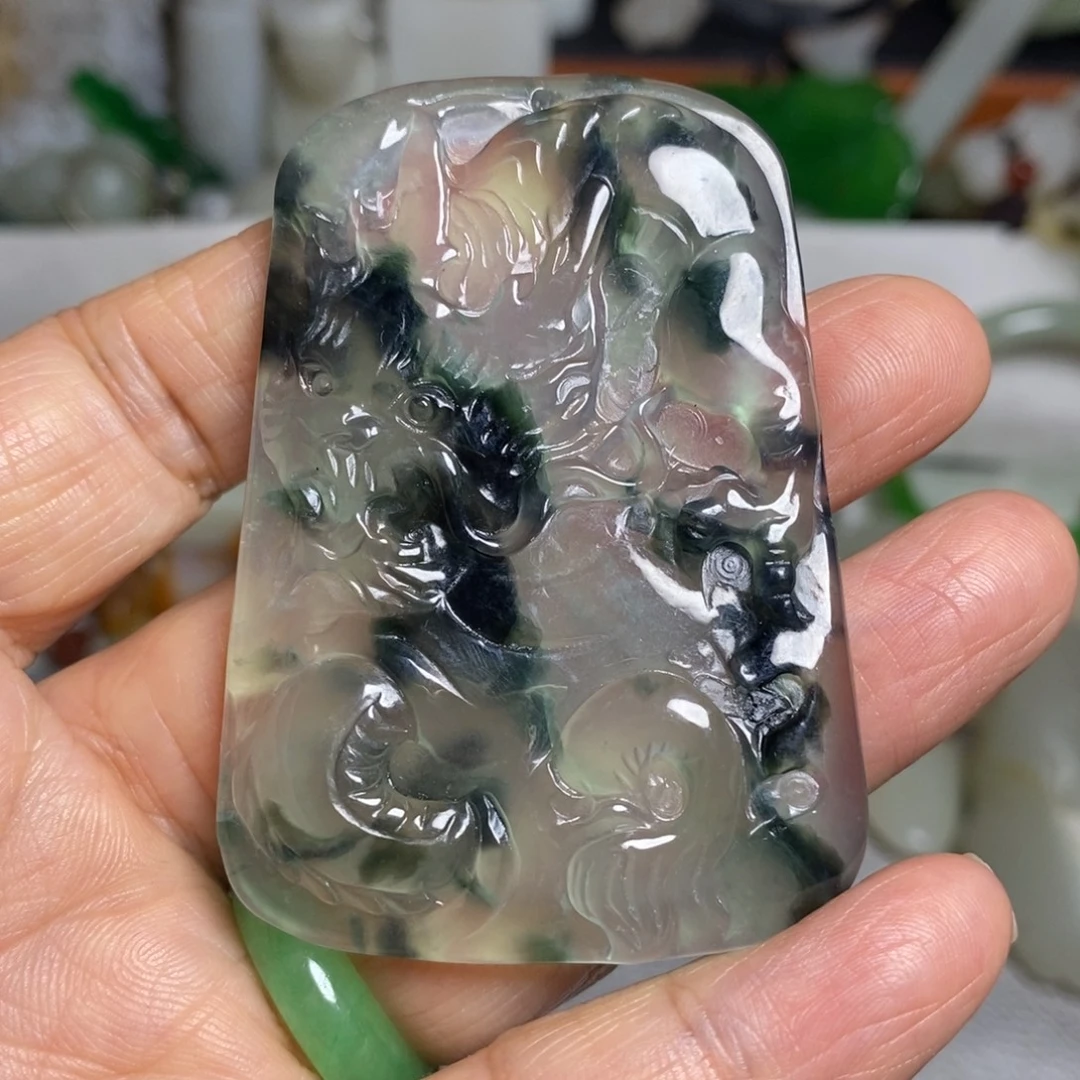 和田玉（糖玉）未镶嵌颈饰