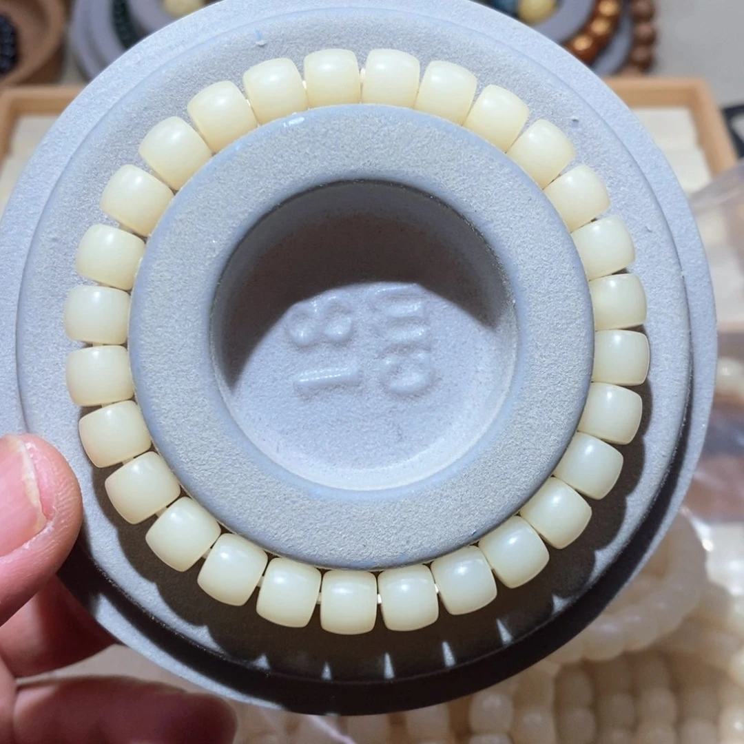 白玉菩提吊坠588487774689