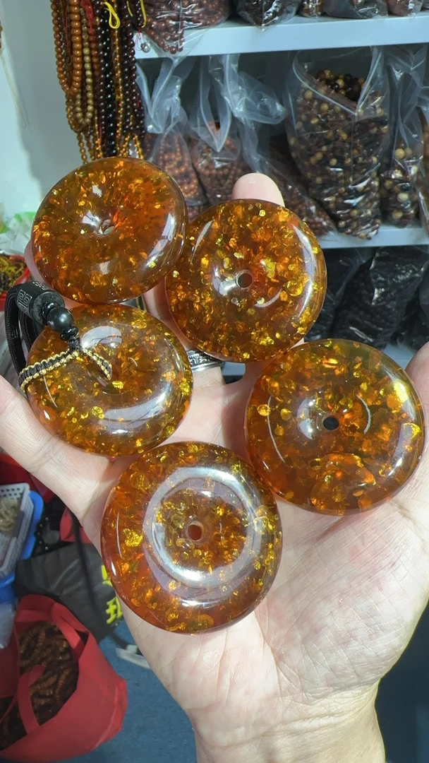 花珀平安扣多样性发其一