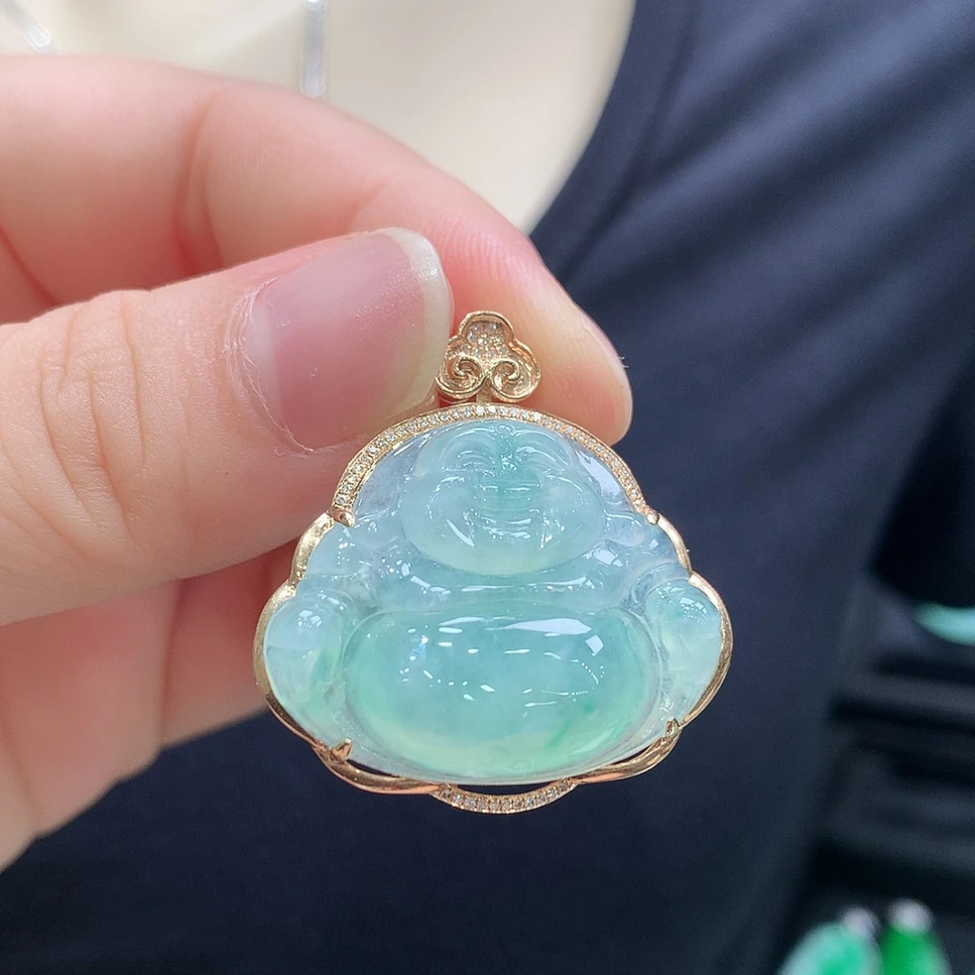 颈饰18K金镶嵌翡翠佛公