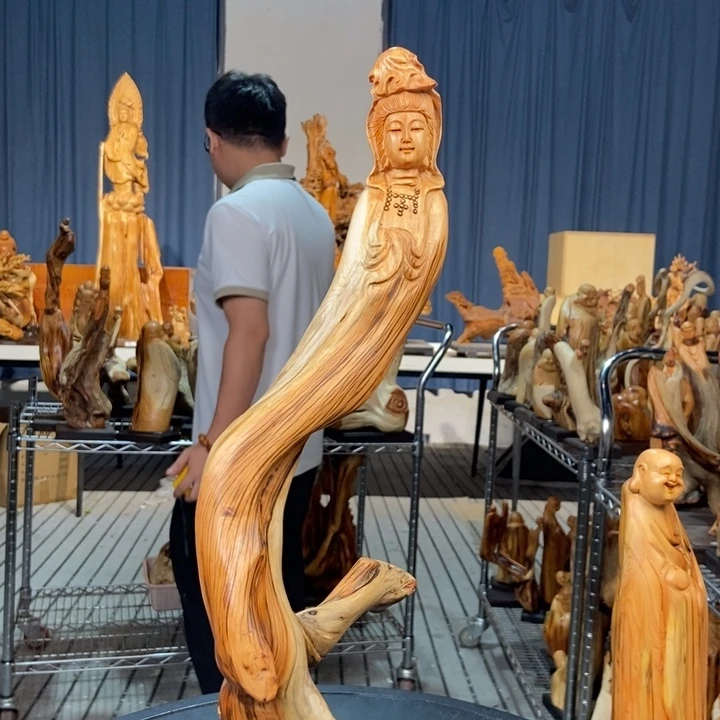 柏木（崖柏）随型摆件