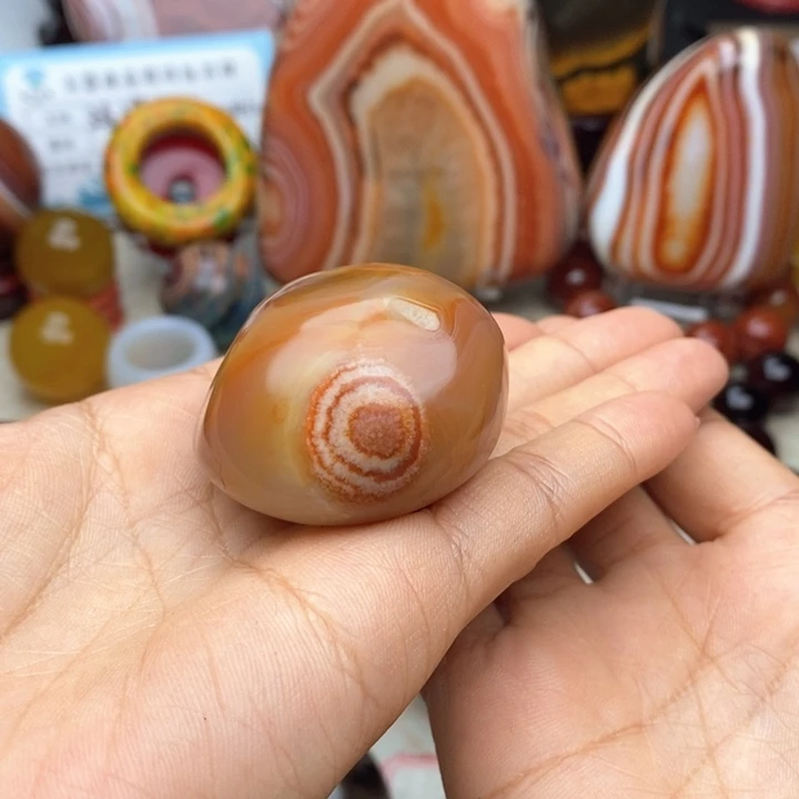 绿***草玛瑙/玉髓未镶嵌颈饰