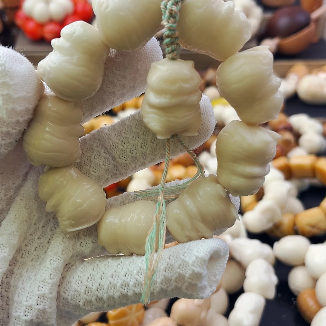 菩提根/象牙果手串全品福利-双面雕刻老虎-全品150