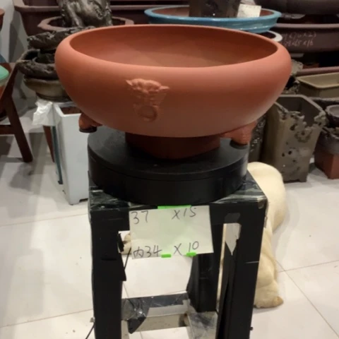 紫砂花盆红泥的圆盆