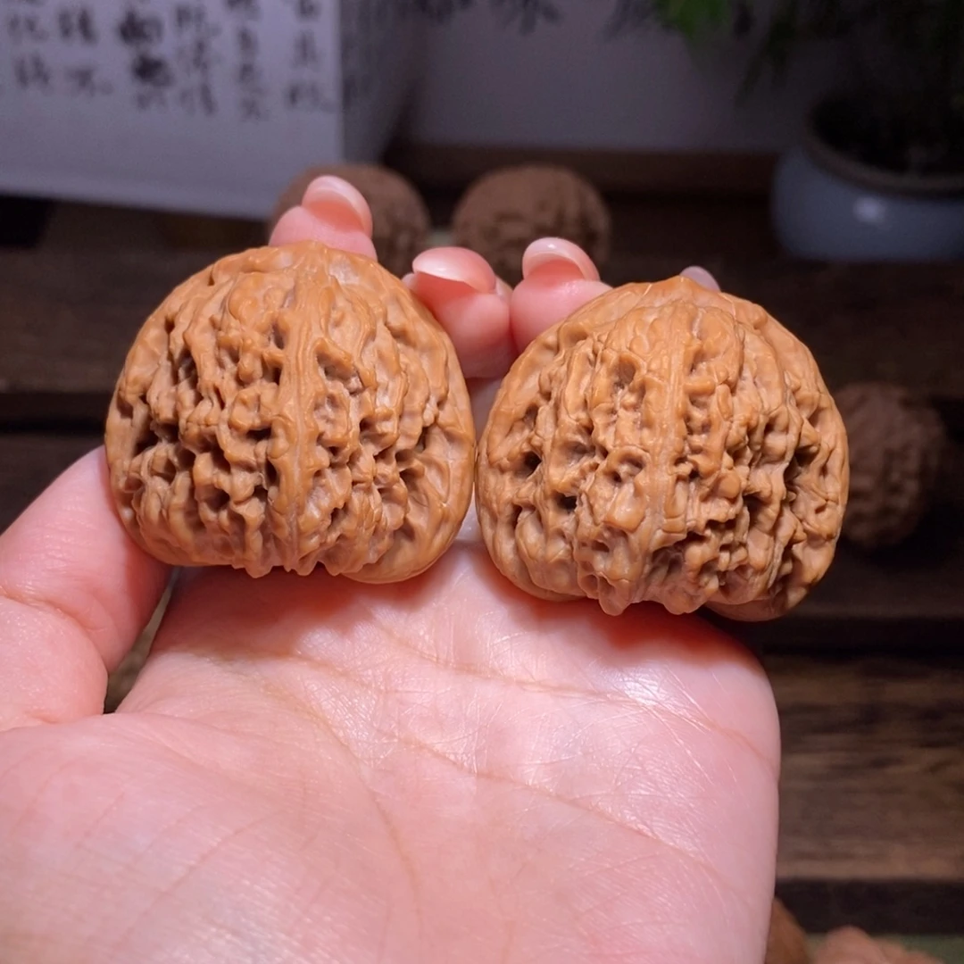 吊坠文玩核桃全品40三角疆