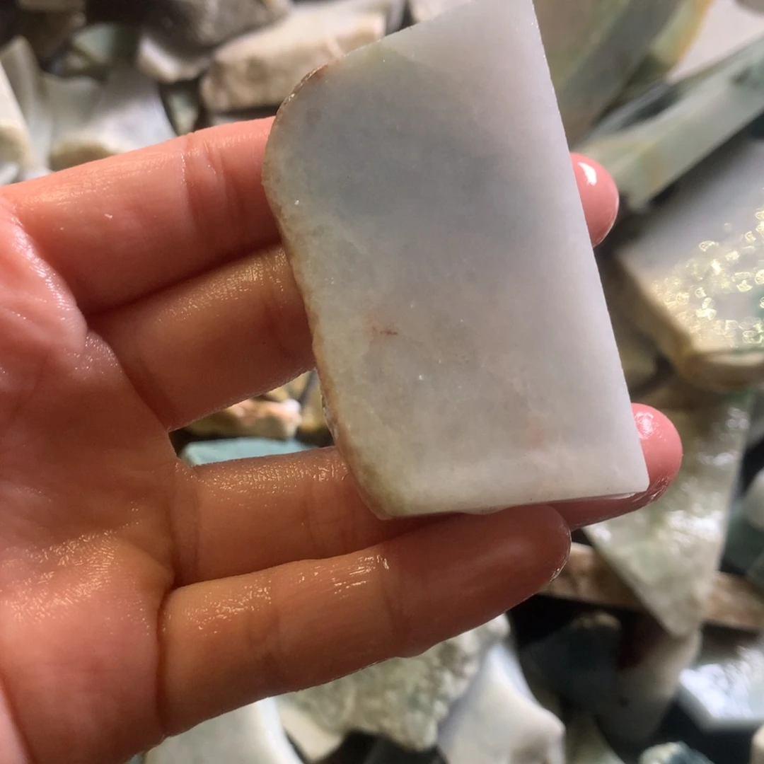 翡翠颈饰未镶嵌缅甸翡翠