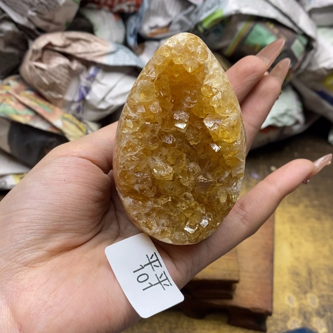 紫晶乌拉圭未镶嵌