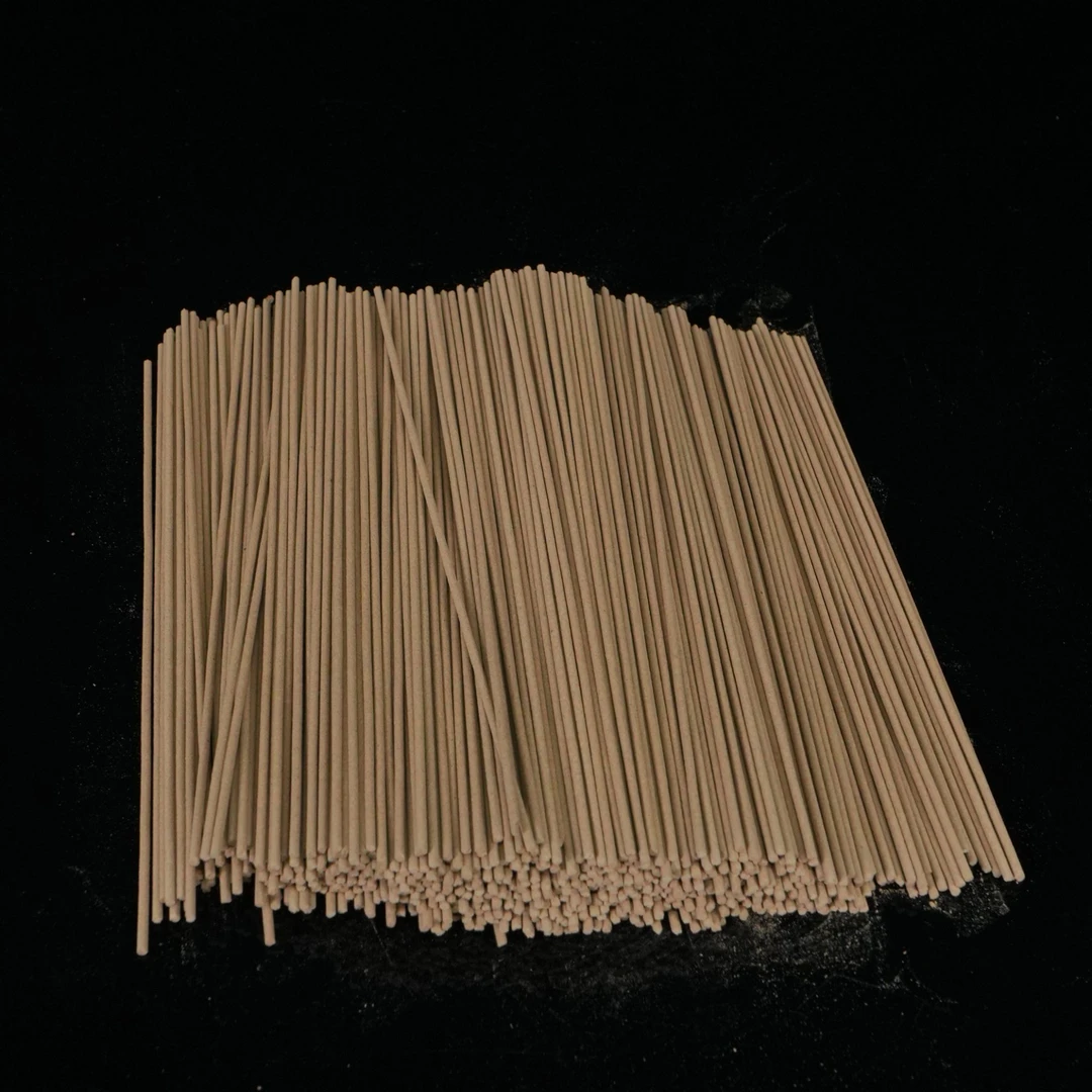 A6347 2015年份印度迈索尔沉水老山檀香线香 /  142g