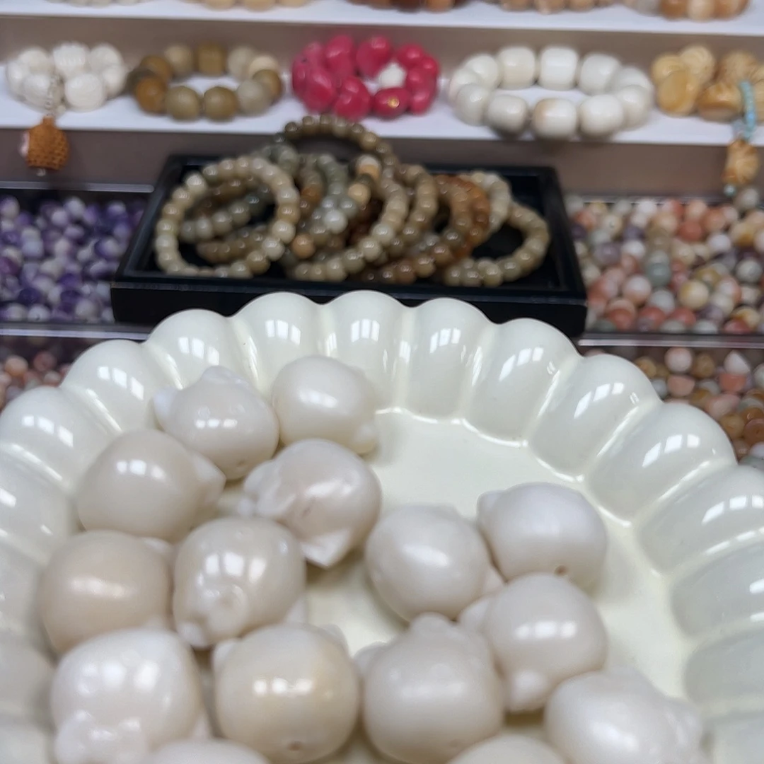手串菩提根/象牙果瑕疵kr头3颗有了22➕
