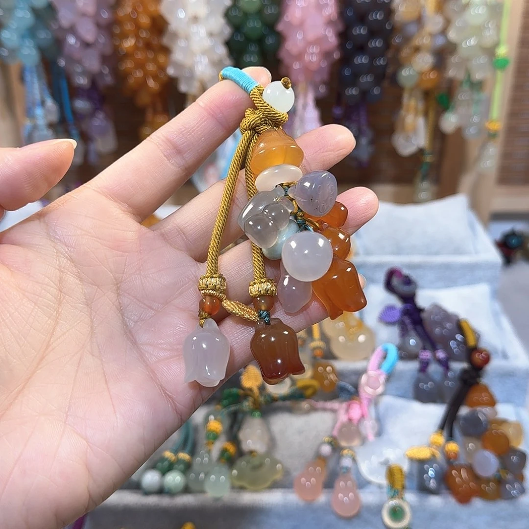 玛瑙/玉髓钥匙挂件福利款通货料子不挑带有包容点未镶嵌