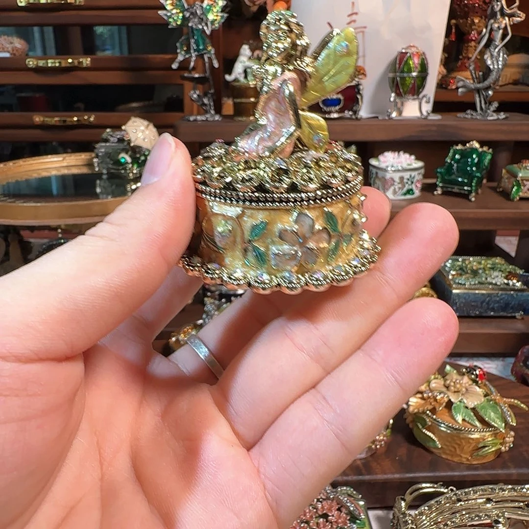 手工制品请勿吹毛求疵