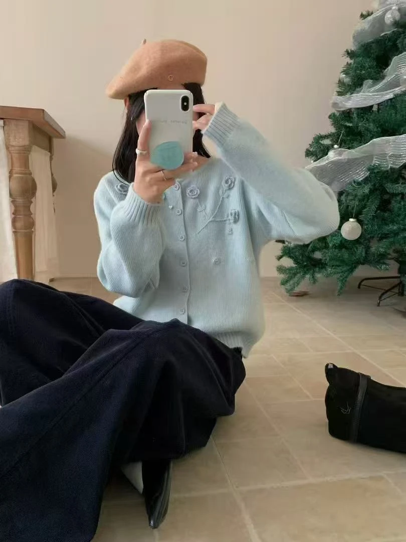 大尚同款韩系四色刺绣枝丫花朵毛衣