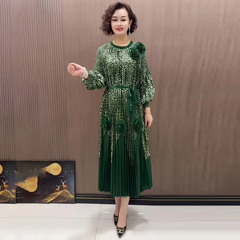 高级感立体花长款连衣裙2025春秋新款洋气褶皱走秀气质减龄长裙子