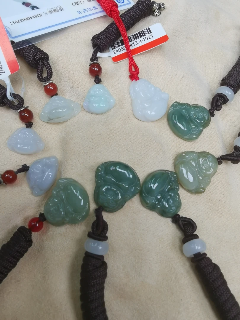 天然A货翡翠佛公10个