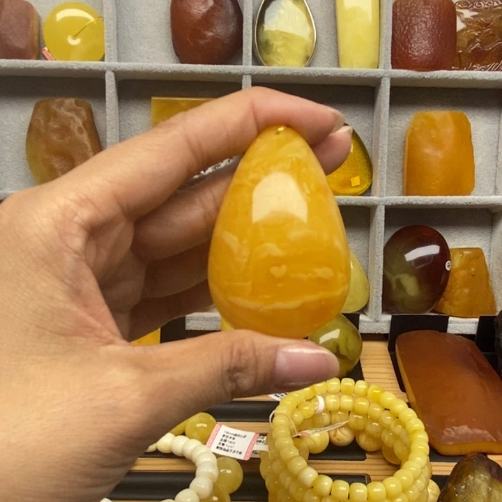琥珀未镶嵌裸石原石