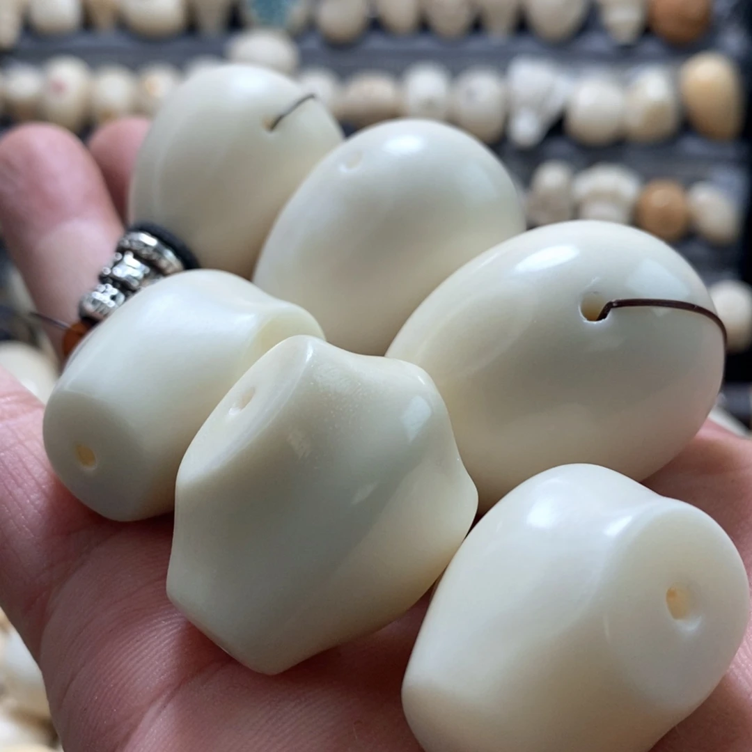 茶***月菩提根/象牙果吊坠