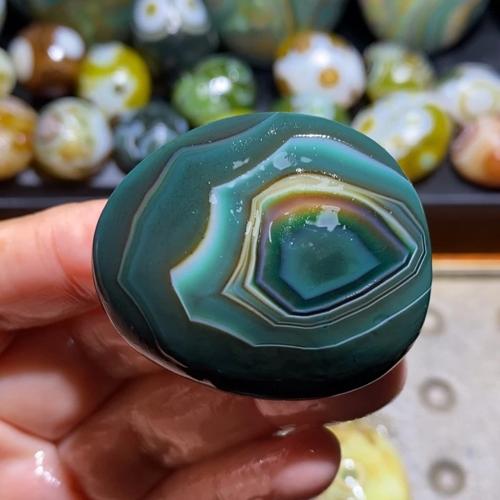 未镶嵌玛瑙/玉髓珠宝半成品178