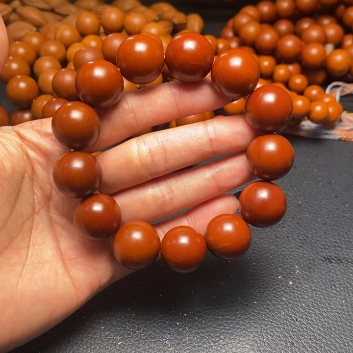 吊坠橄榄核1.8尺寸树王光珠全品