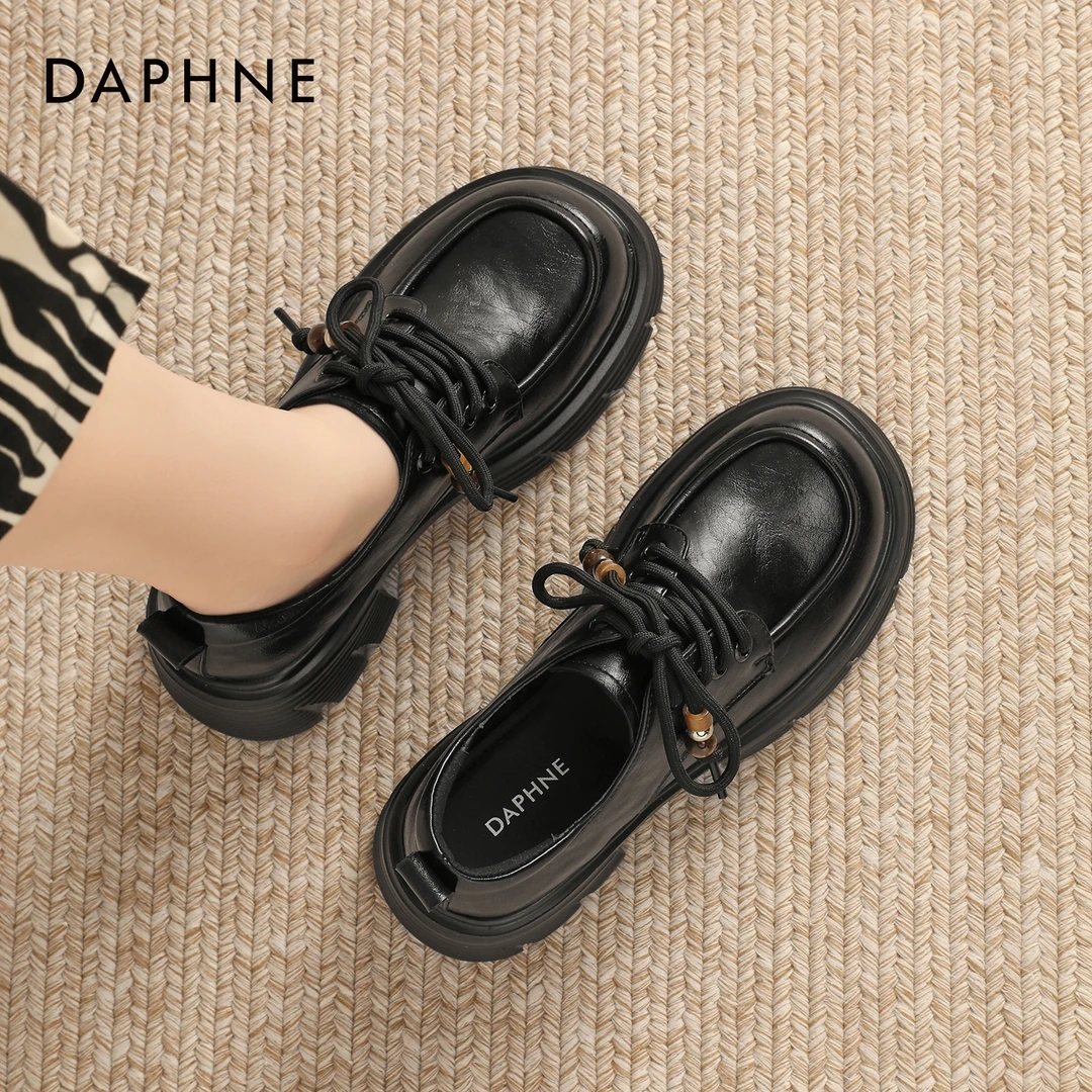 达芙妮黑色小皮鞋女秋季2025新款圆头厚底粗跟通勤百搭乐福鞋超火