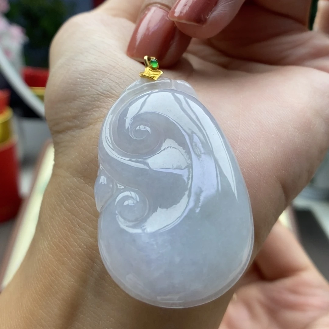翡翠18K金镶嵌颈饰吊坠10