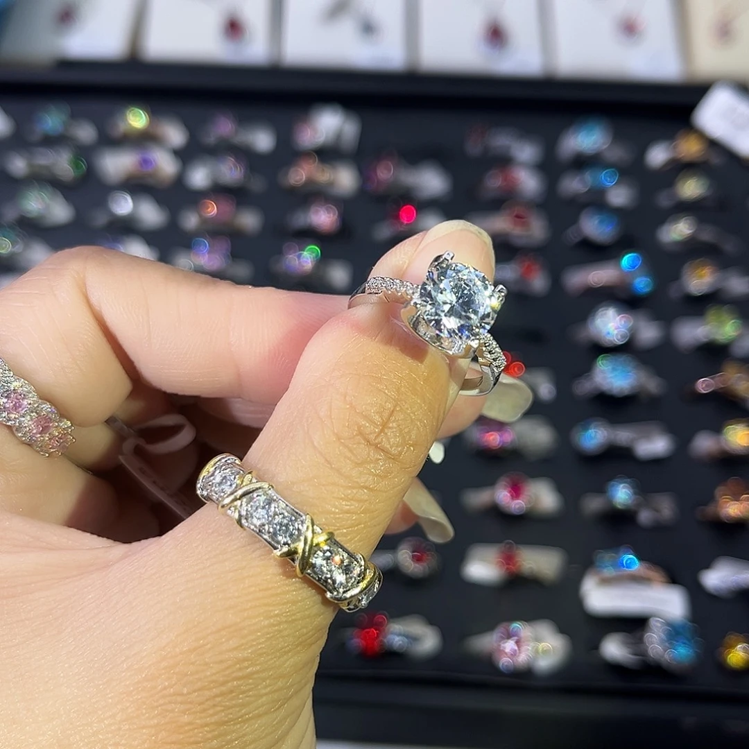 莫桑石非金属小蛮腰牛头一卡白钻-15