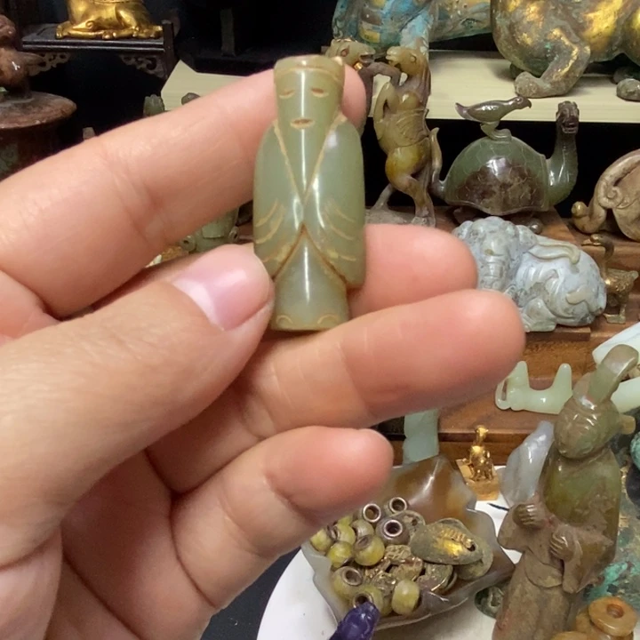 未镶嵌和田玉（糖玉）挂件