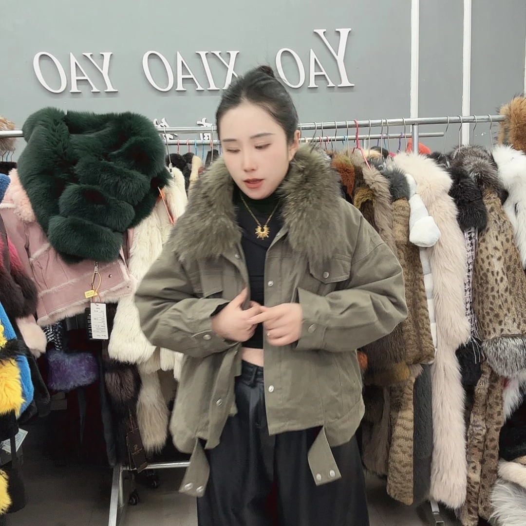 姚小妖家高端皮草