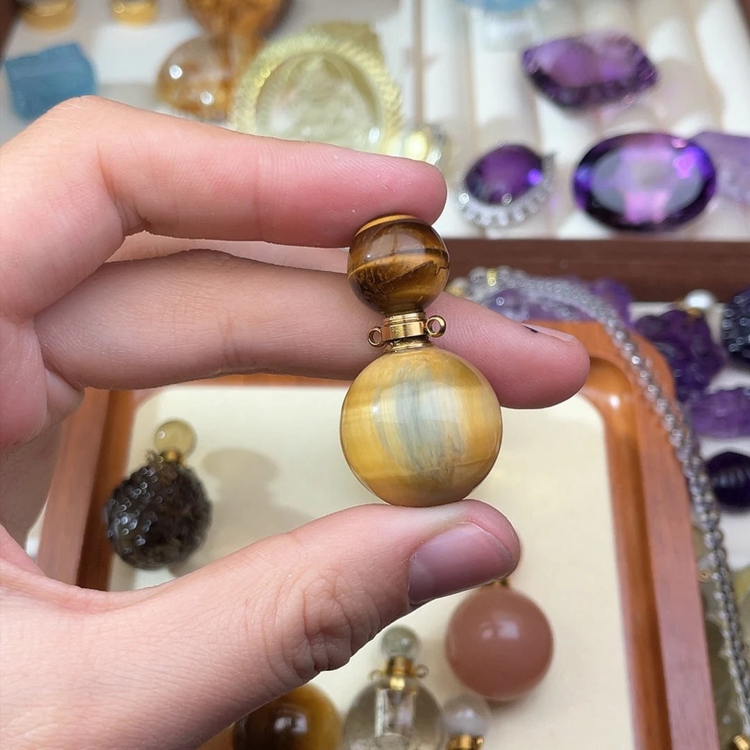 水晶颈饰未镶嵌n****2天然水晶吊坠359