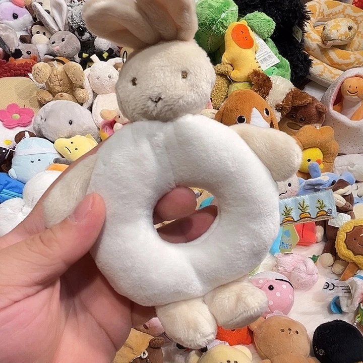 毛绒玩偶摇铃海湾