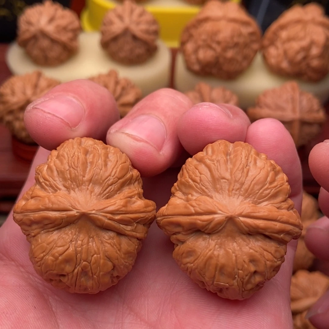 桃核把件全品粗筋元宝37