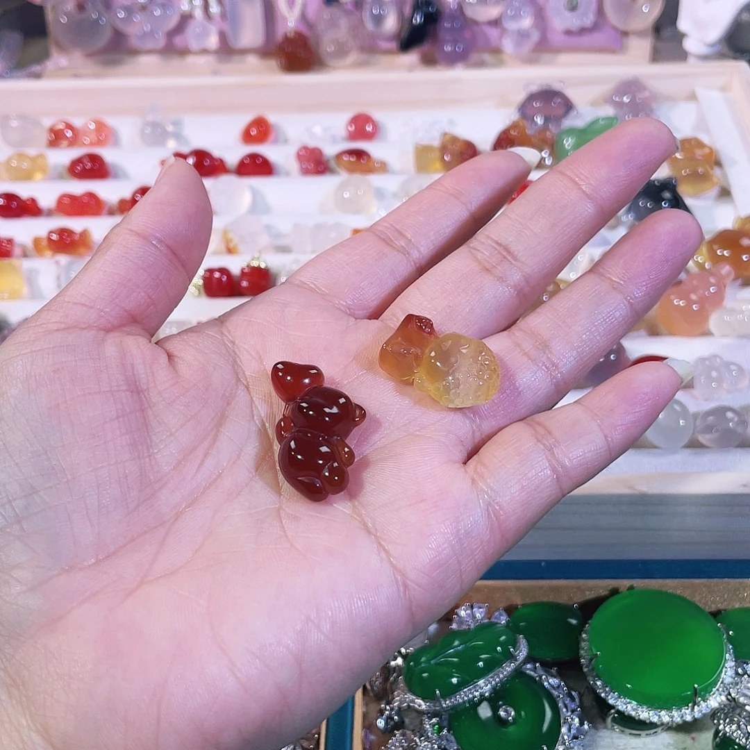 玛瑙/玉髓颈饰未镶嵌