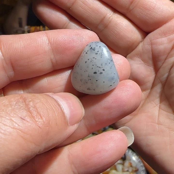 和田玉吊坠(不含链)未镶嵌5.8克