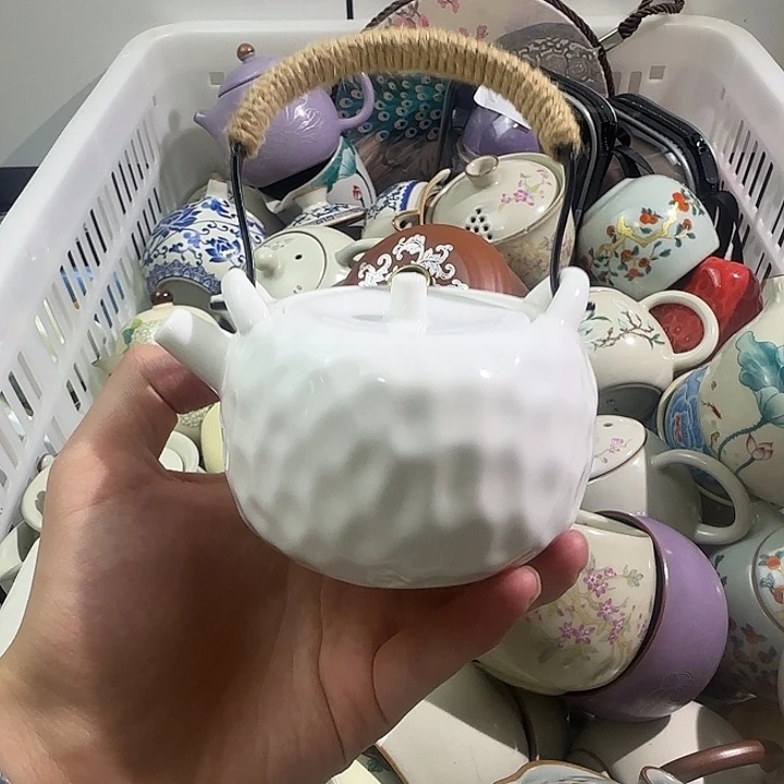 羊脂玉锤纹手工提梁壶