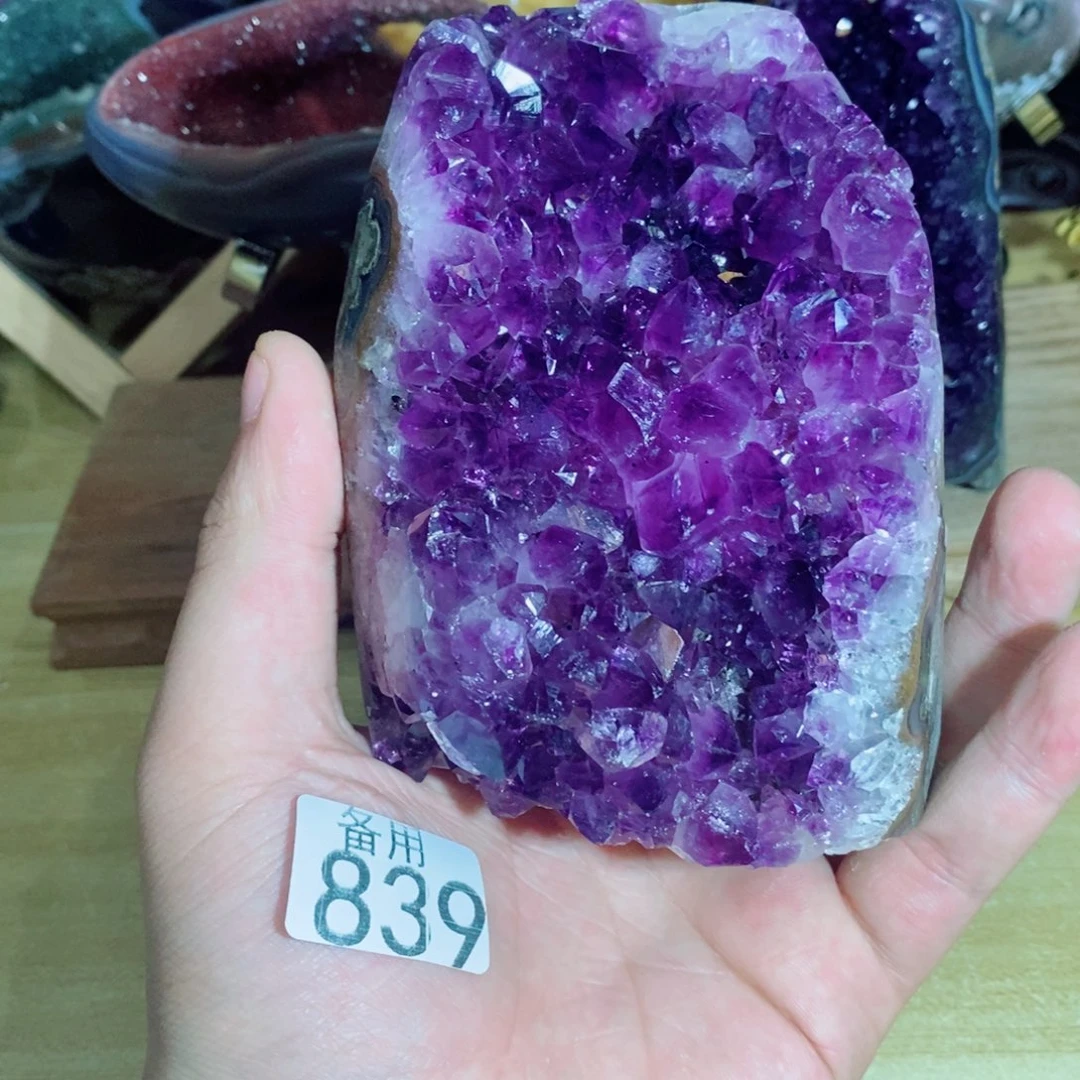 未镶嵌紫晶大型摆件（非配饰）
