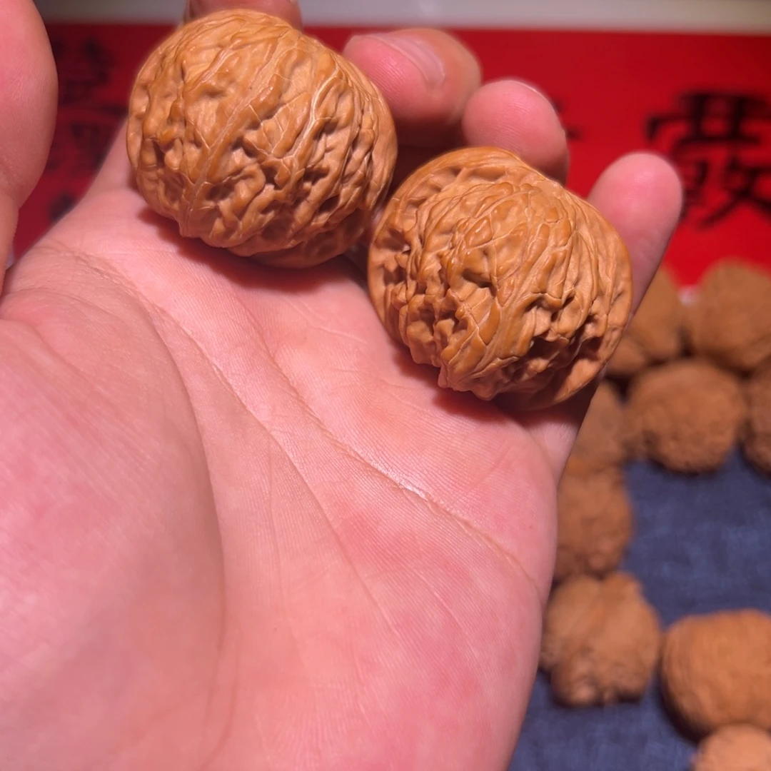 文玩核桃吊坠39全品磨盘一对，福利大漏不退不换