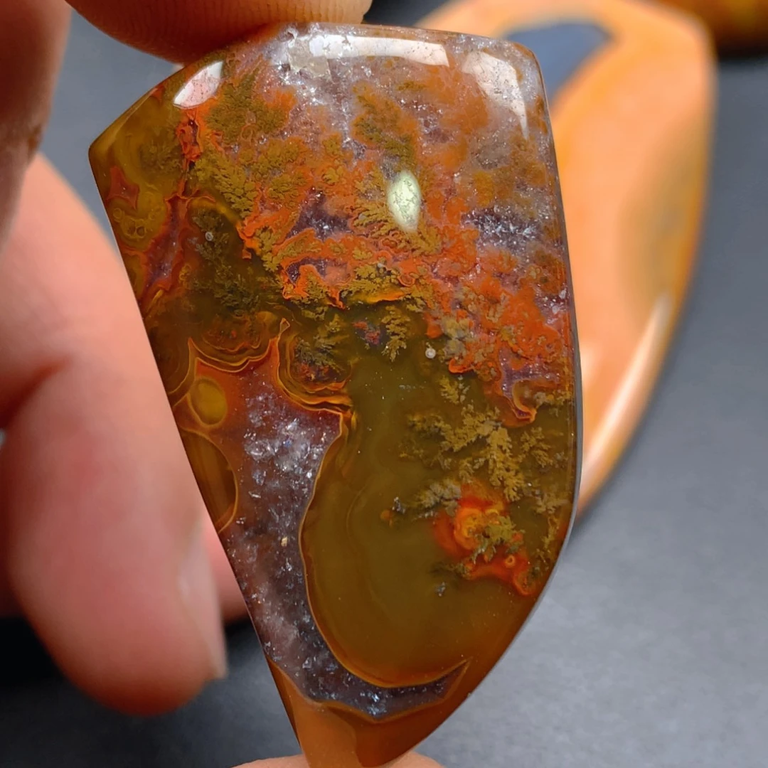 未镶嵌颈饰玛瑙/玉髓壹*哥