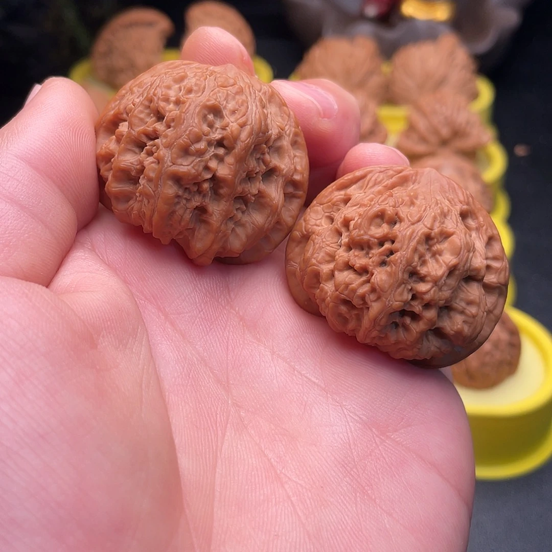 文玩核桃吊坠龙洞峪40