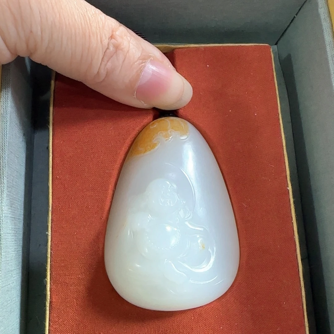 和田玉未镶嵌挂件