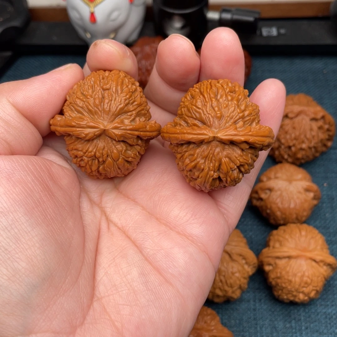 把件文玩核桃全品球白38