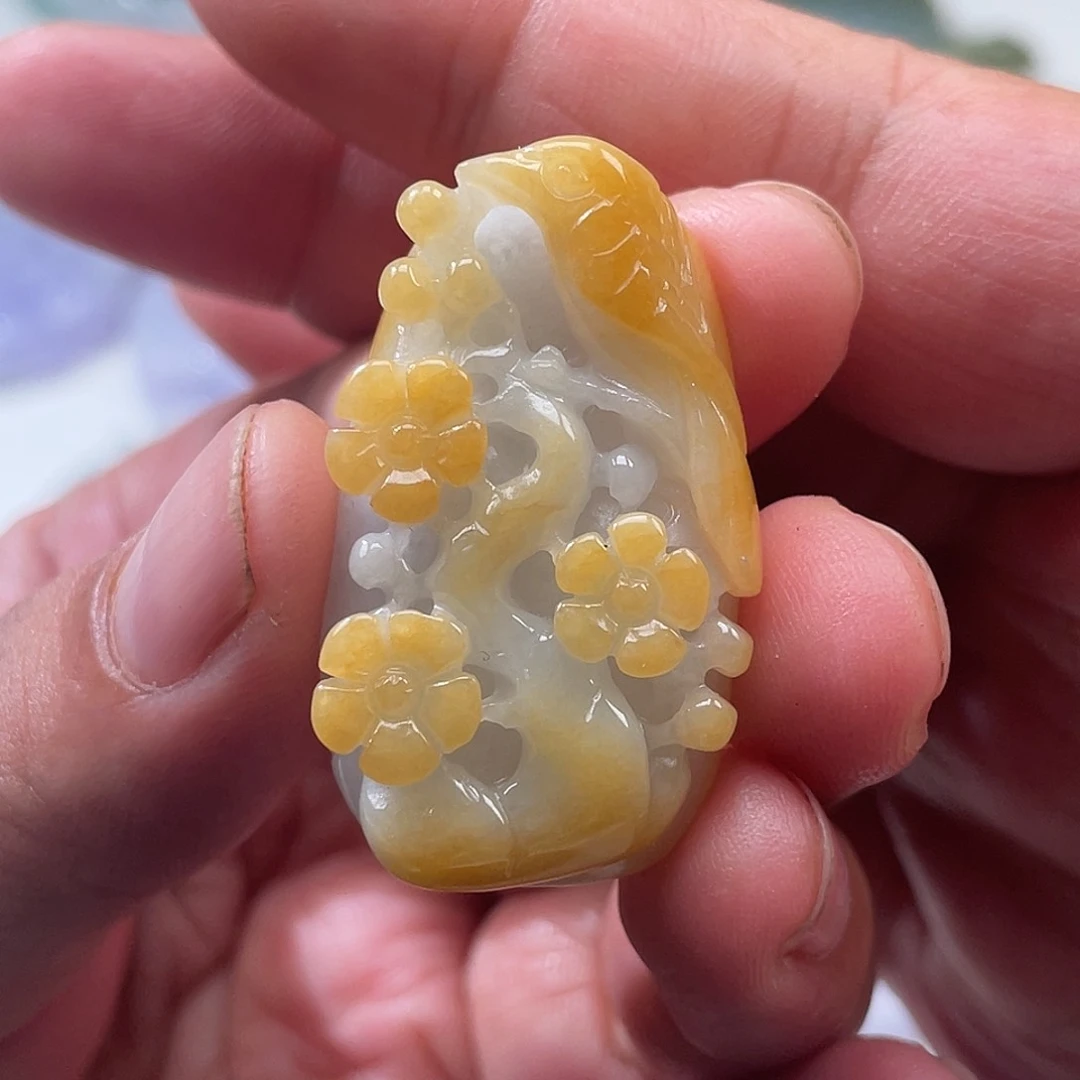 翡翠未镶嵌颈饰翡玉缘翡翠