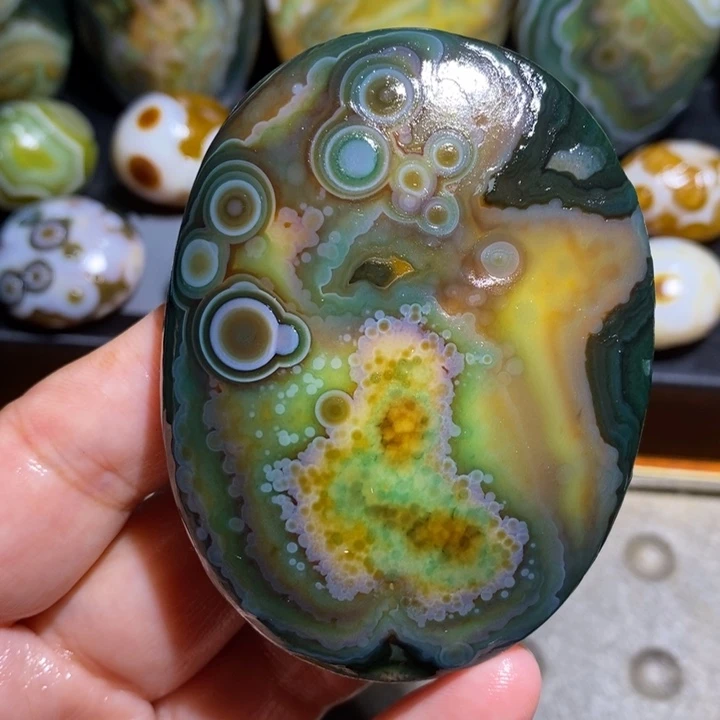 未镶嵌玛瑙/玉髓珠宝半成品68