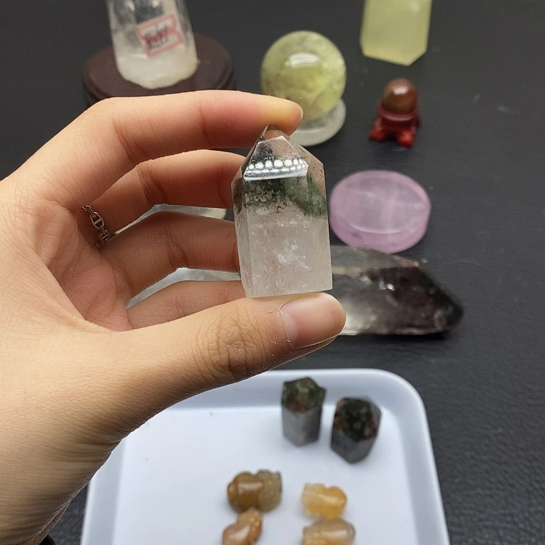 珠宝半成品水晶未镶嵌165水晶石