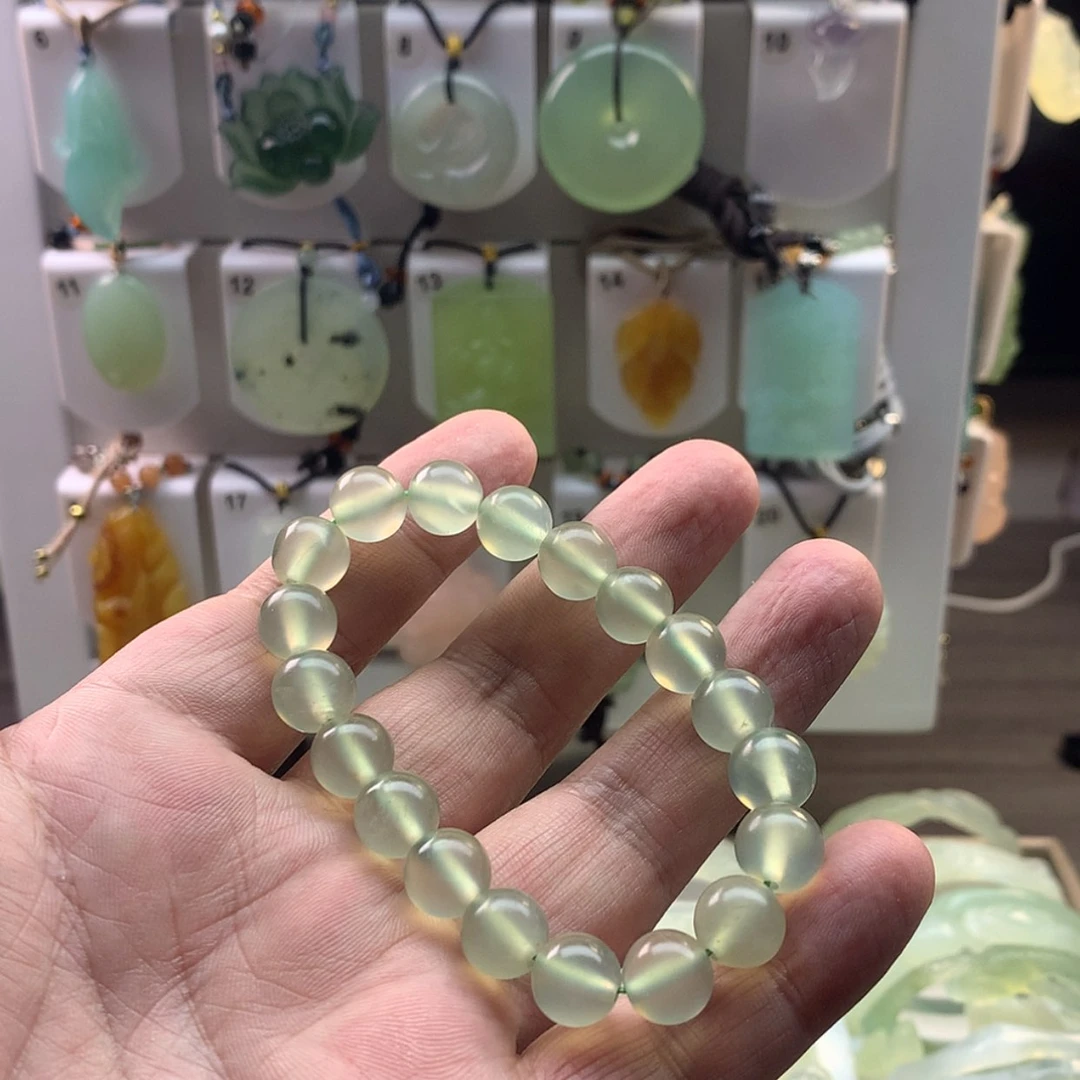 【闪购商品】蛇纹石玉手链未镶嵌