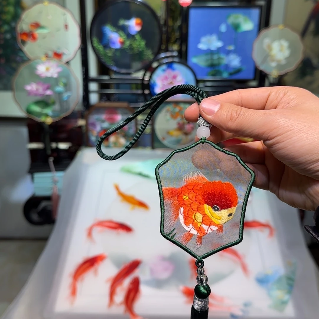 刺绣刺绣工艺精湛