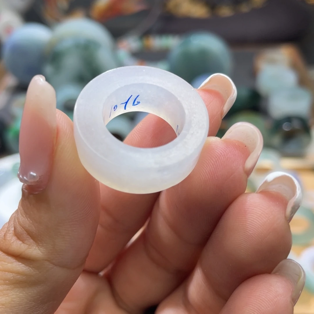 定制翡翠未镶嵌天然翡翠