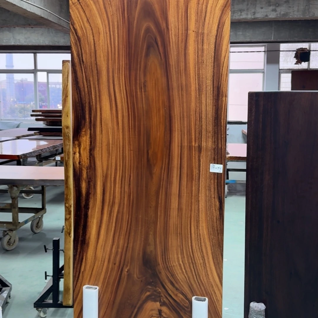 木（非红木类）199×79.5×6.1 南美胡桃木新年快乐板