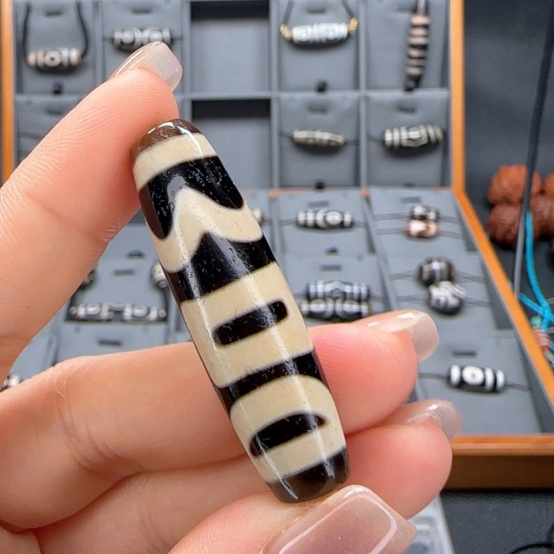 玛瑙/玉髓颈饰未镶嵌林*岁