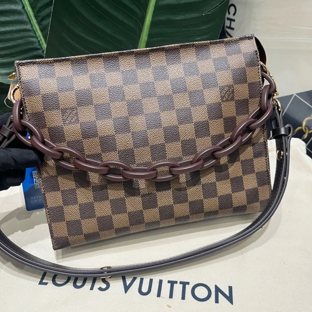 95新 LouisVuitton/路易威登 棋盘格洗漱26 内里换新 单肩斜挎包
