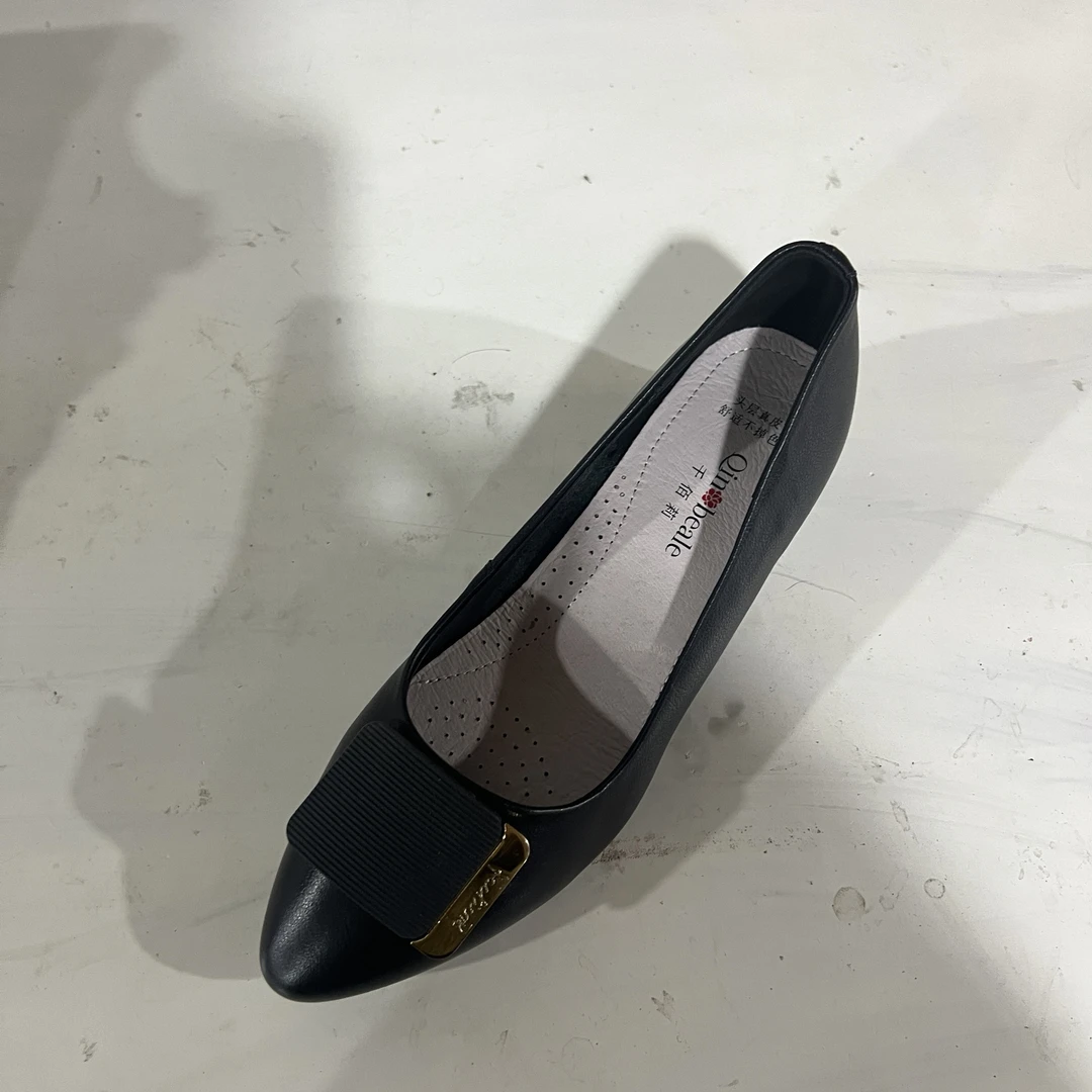 22021019905浅口鞋B670